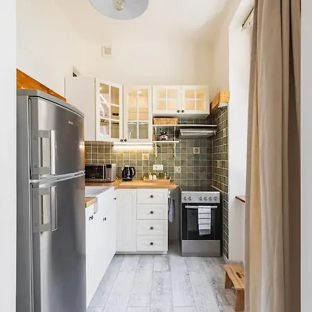 Historical Hideaway Apartman